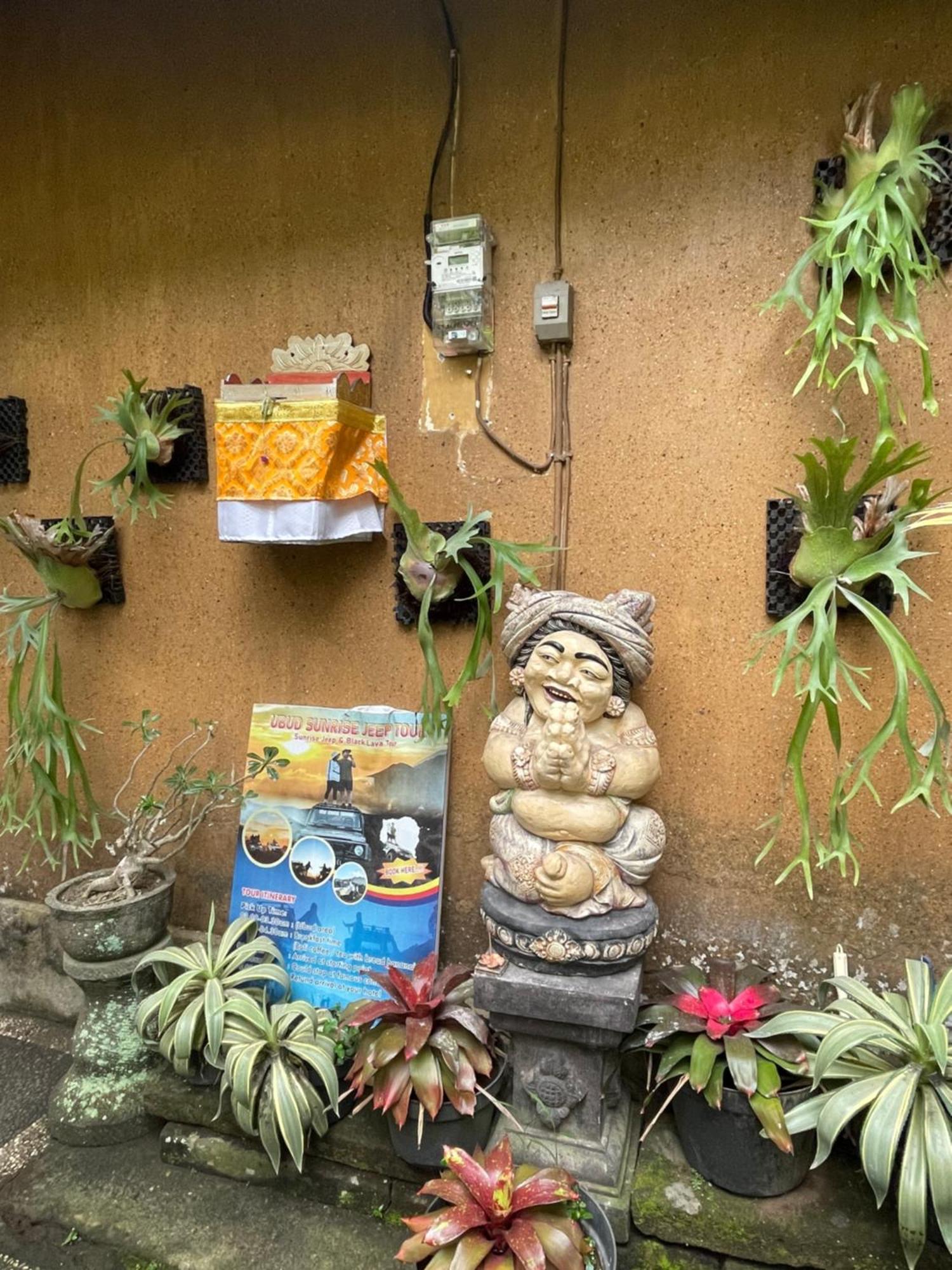 Suntari Homestay Ubud Exterior foto