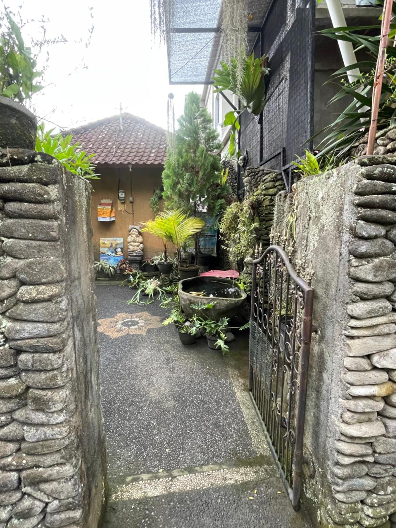Suntari Homestay Ubud Exterior foto